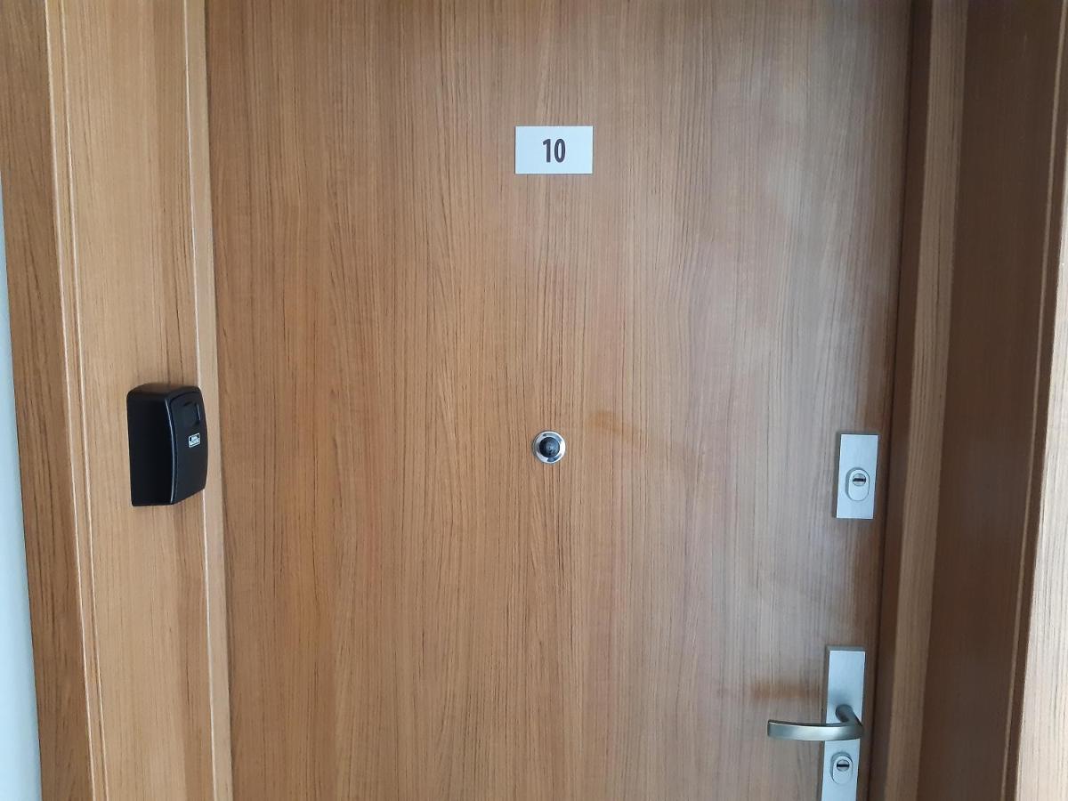 Apartament Trzy Pomosty Villa Mistral 斯维诺乌伊希切 外观 照片