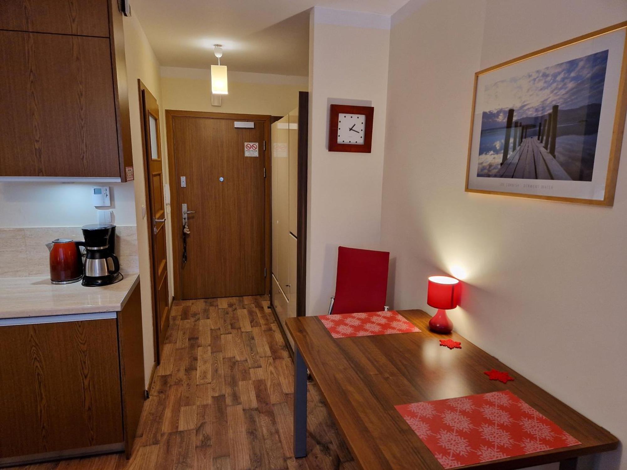 Apartament Trzy Pomosty Villa Mistral 斯维诺乌伊希切 外观 照片